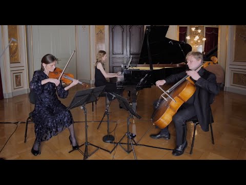 M. Glinka: Trio Pathe?tique, d-moll, for violin, cello & piano. Klaviertrio Amani