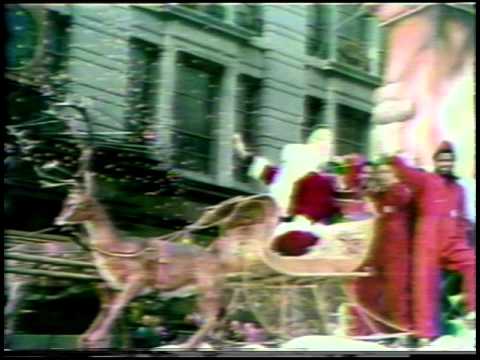 Salem High School Marching Band Color Guard Macy&#39;s 51st Parade 1977 - YouTube