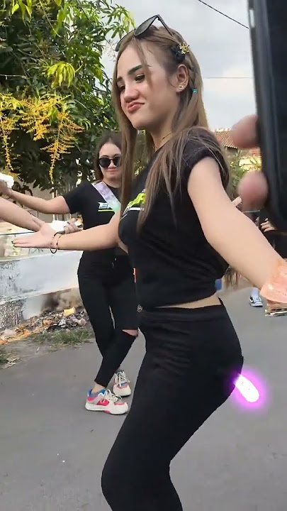 Icha Chellow VS Desi Afrika #horeg #ichachellow #desiafrika #viral