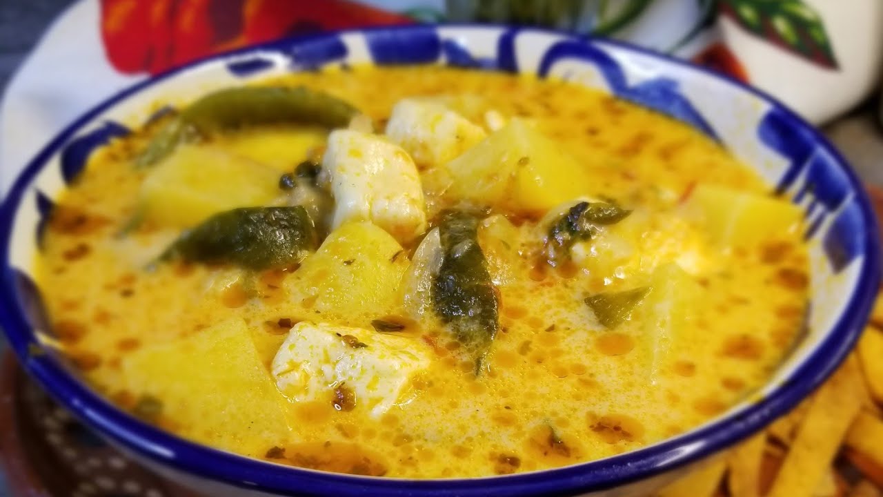 CALDO DE QUESO CON PAPAS y RAJAS! MEXICAN POTATO AND CHEESE SOUP! YouTube