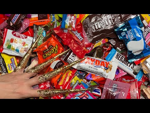 Asmr Sorting Halloween Candy