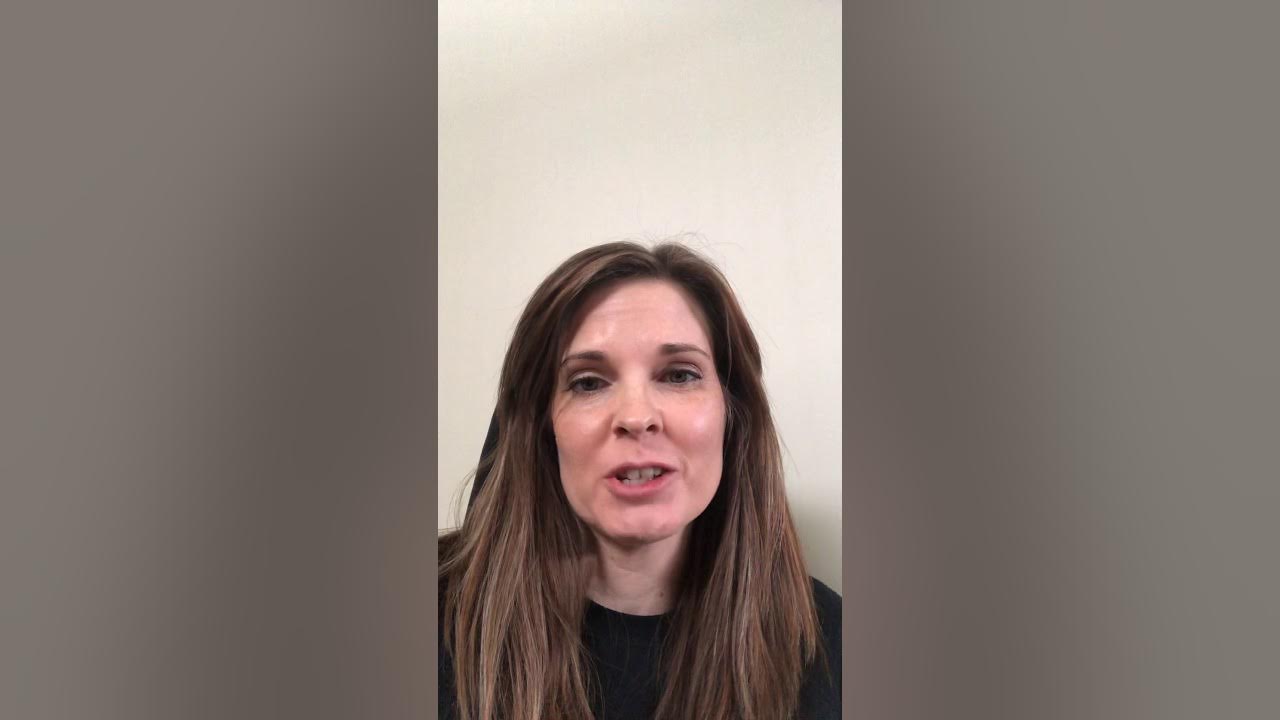 GelMoment lip stains💋in action with Independent Distributor Kristin