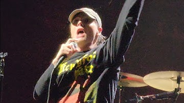 Crowd Goes Crazy For "Planetary" MCR - The Kia Forum - 10/14/22
