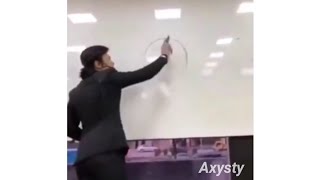 Guy draws a perfect Circle (MEME)