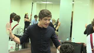 One Direction   What Makes You Beautiful Exclusive backstage performance for BBC Children in Need