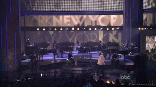 Jay-Z \& Alicia Keys - Empire State of Mind (AMA 2009).mkv