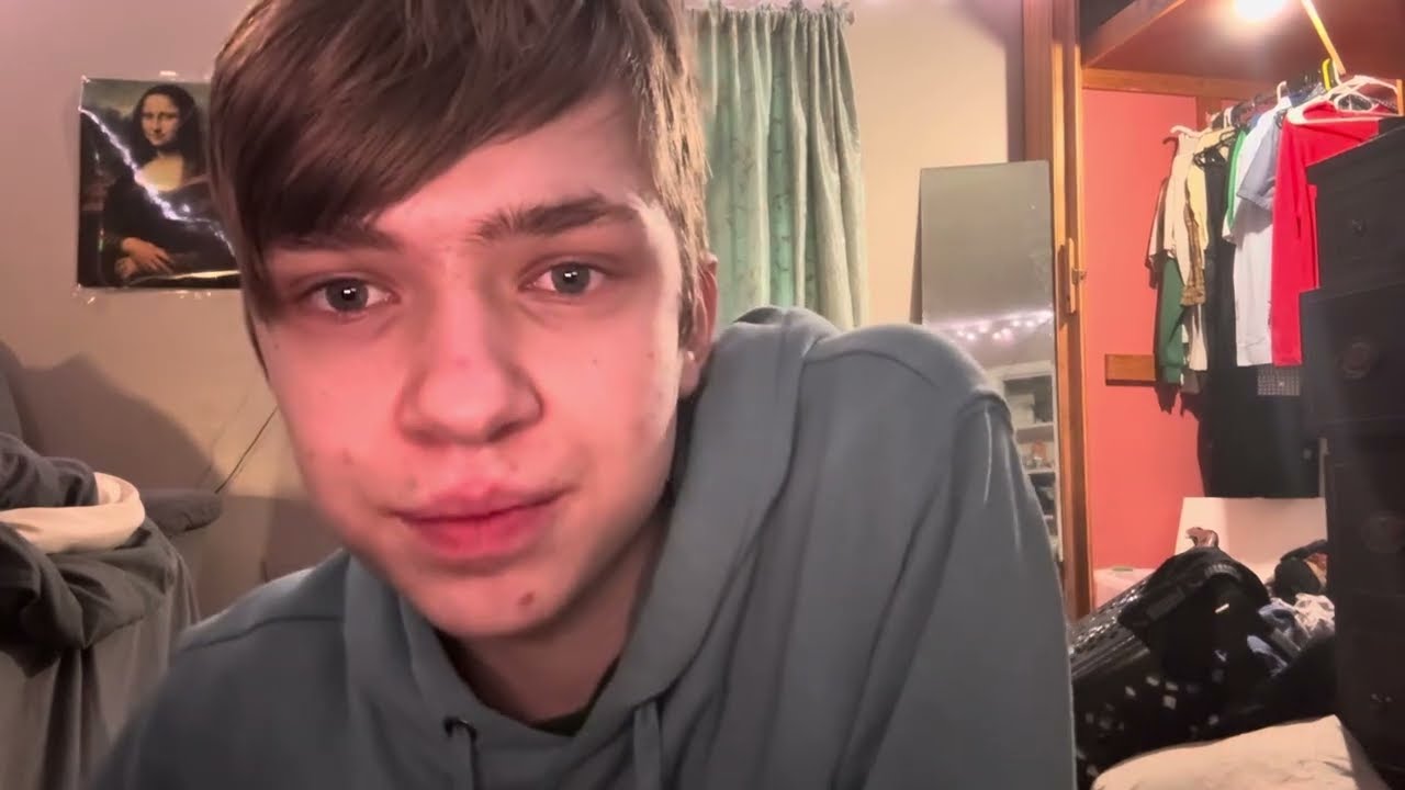 i’m back after a while!￼