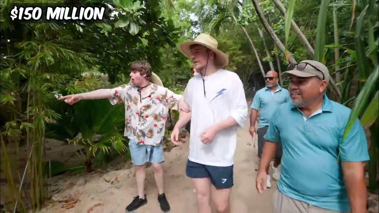 О это же динозавр - YouTube