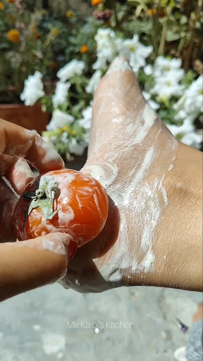 Home Remedy For Cracked Heels| Get Rid Of Dry And Cracked Heels #shorts #viral #trending #feet