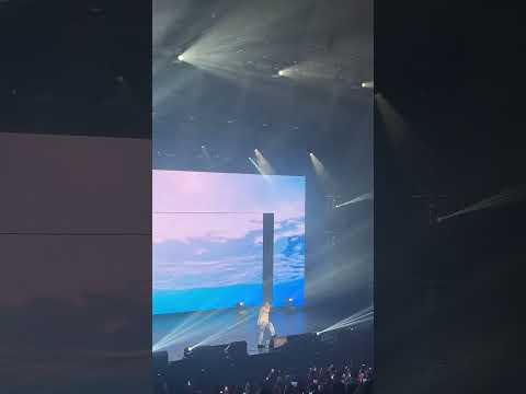 김한빈金韓彬B.I 2023 ASIA TOUR [L.O.L : THE HIDDEN STAGE IN TAIPEI] - illa illa (Short part)