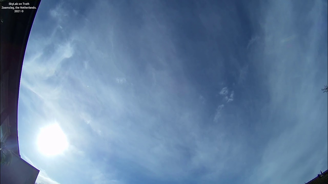 Creepy Clouds... (Predicted 2022 Message!) Feb 4th 2021 SkyLab Zaamslag, the Netherlands.