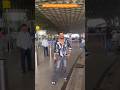 khesari lal yadav Mumbai airport pahuche abhi patna jayenge #khesari #latestnews #bhojpurinews