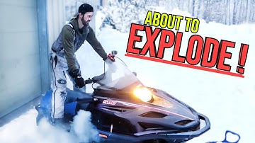 Rebuilding BLOWN Motor On Yamaha VMAX 500 Snowmobile
