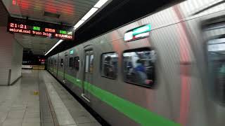 20211112 1262次EMU900型區間車 南港車站1A月台 列車進站 No.1262 Local train Nangang station Platfrom1A Train approach