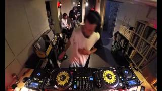 Dynamic Range (Dj set) // Median Structure