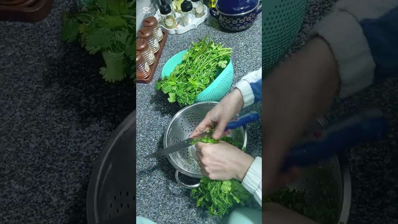 أول يوم رمضان لازم يبقى كده 😍 شوفوا السفرة عملت إيه!