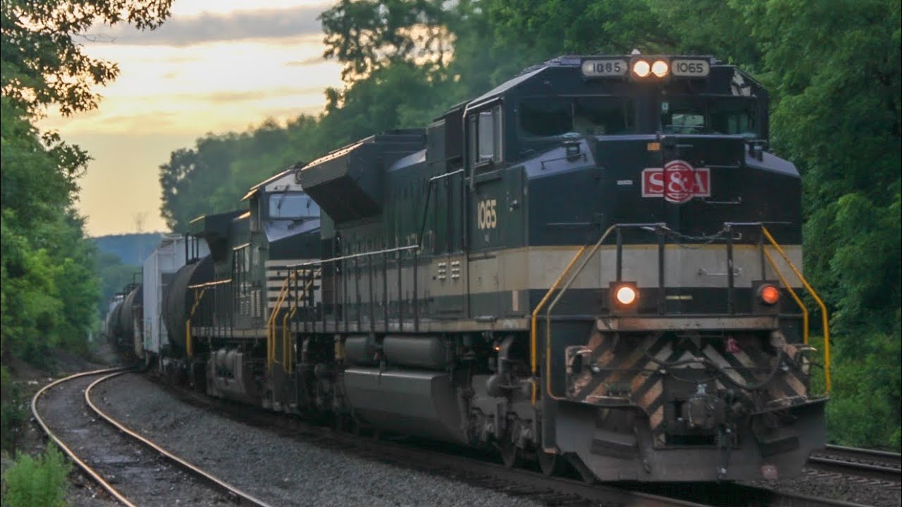 NS 1065 “Savanah & Atlanta” SD70ACe leads NS 10K with a nice K5LLA