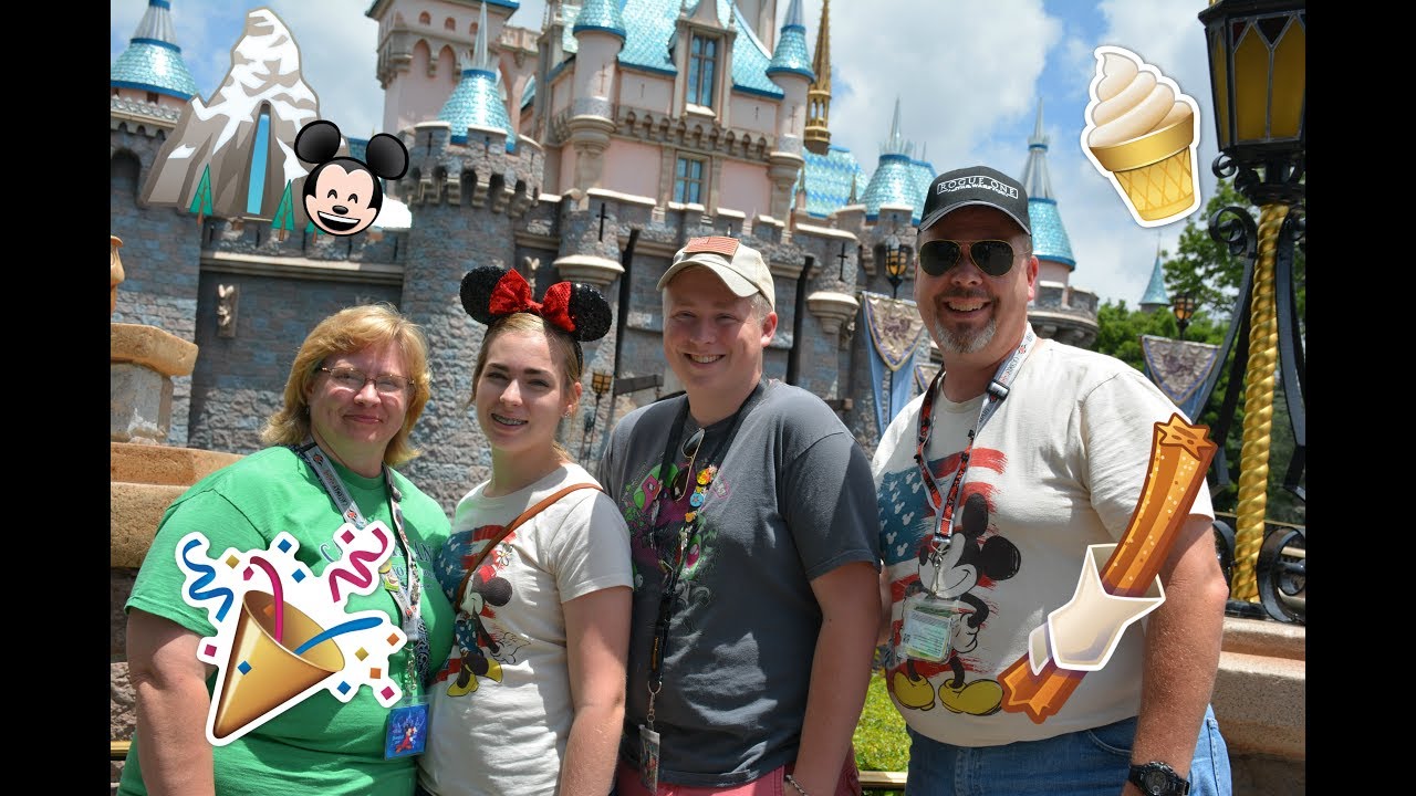 camera iphone 8 plus apk SEEING DISNEYLAND FOR THE FIRST TIME! #RoadtrippingwithCat