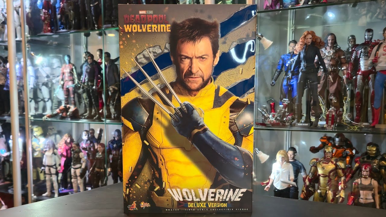 My opinion on the Hot Toys MMS754 Wolverine Deluxe Version - YouTube