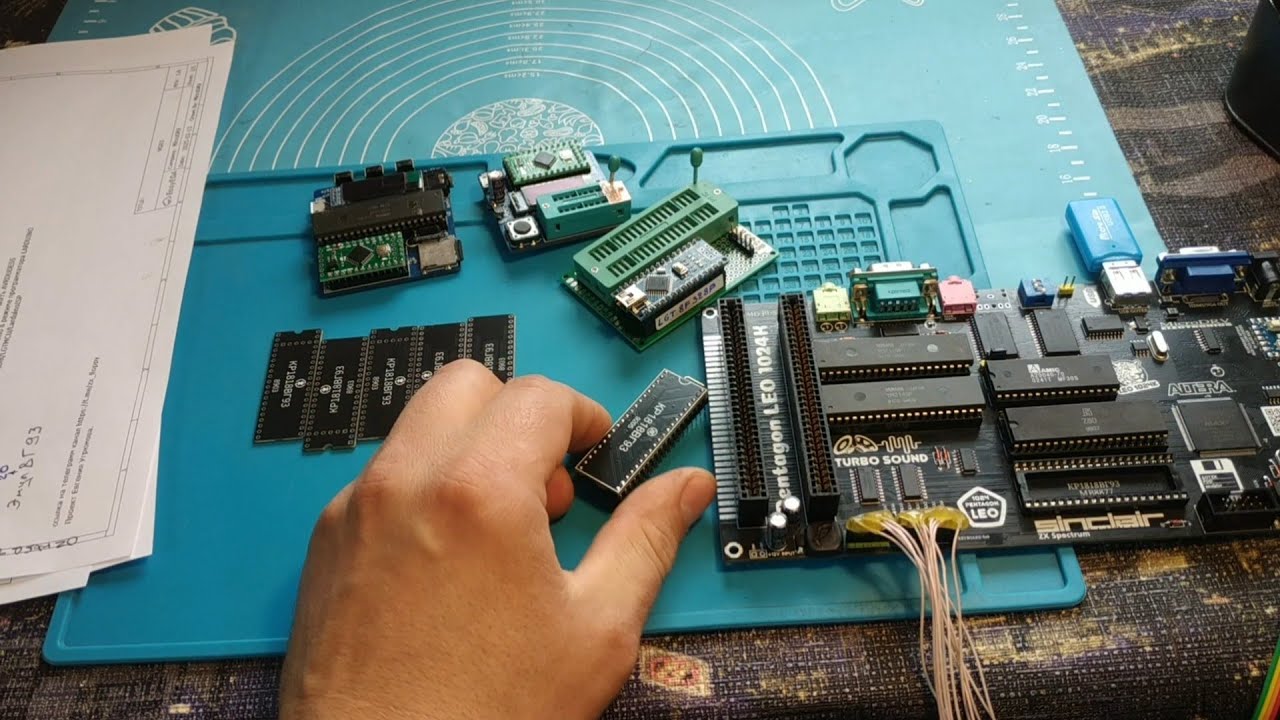 Emulator KR1818VG93 improved version. Assembly, firmware and tests