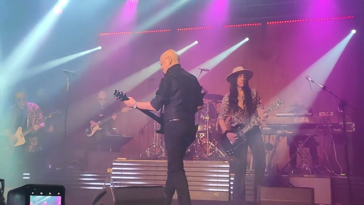 Enrico Ruggeri: Poco più di niente & Band (2025) - Milano 01.04.25