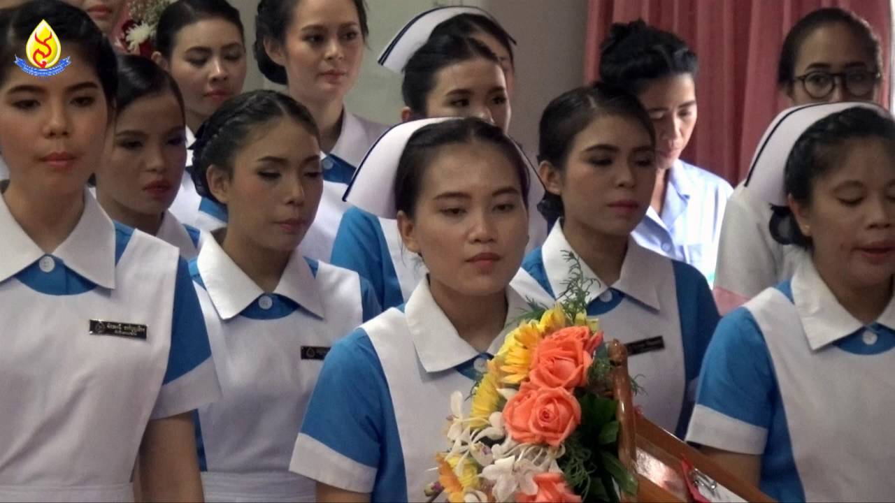 พิธีไหว้ครู รับหมวกแถบหมวกและเข็มช้ันปี 2559