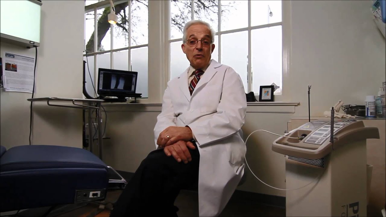 Seattle WA Podiatrist Rion Berg | Foot and Ankle Center of Lake City