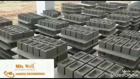 CONCRETE BLOCK MAKING MACHINE WITH  VIBRATION TECHNOLOGY