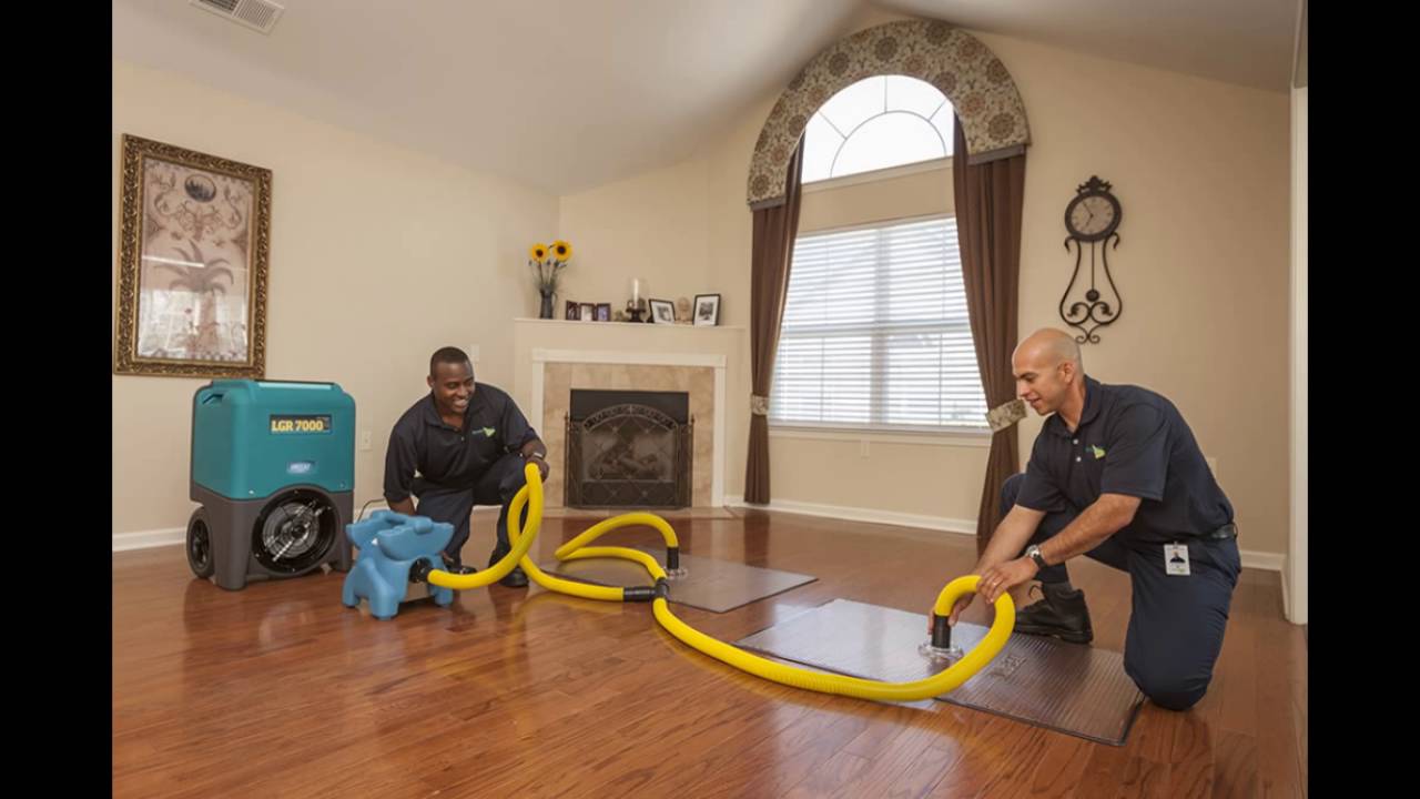 Flood restoration chicago