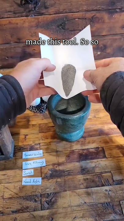 Making Ninja Blinding Powder, an iconic weapon of the shinobi, translated as Eye-Crushing Powder