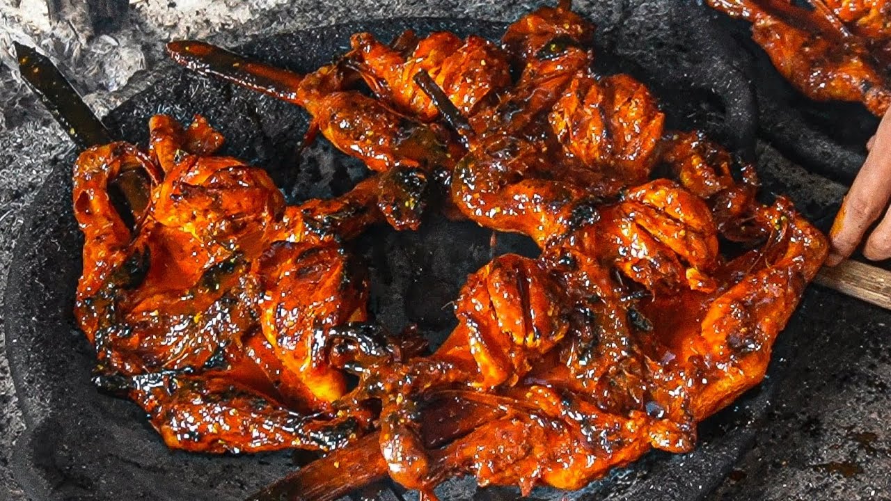 MULAI 40.000 SUDAH DAPAT AYAM PANGGANG UTUH, BAKARNYA HARUS PAKAI KAYU JATI