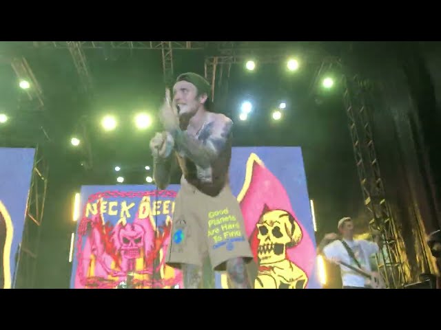 Neck Deep - Lowlife - Live at FANATIK Bali 25 Nov 2022 - FULL SET class=