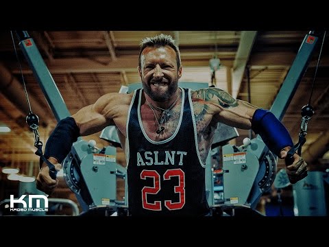 Live Workout Chest And Abs | With Kris Gethin - YouTube