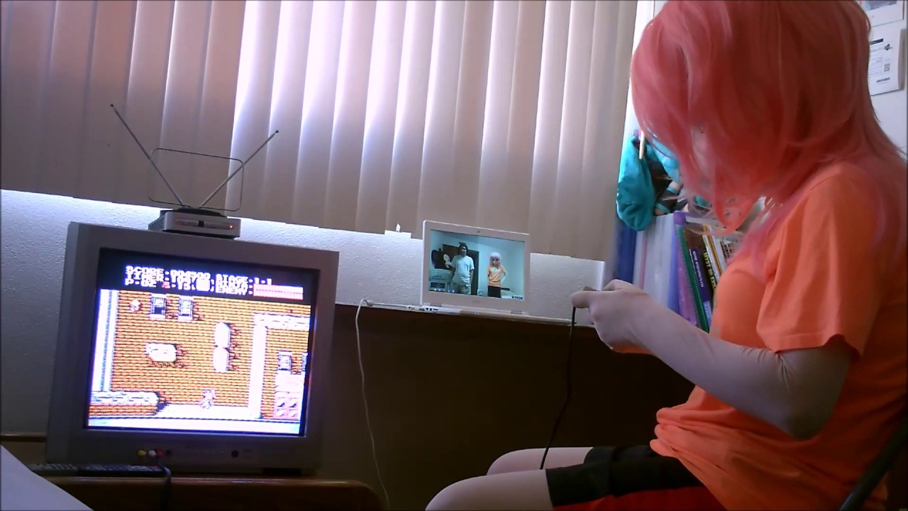 Amy Playing NES - YouTube