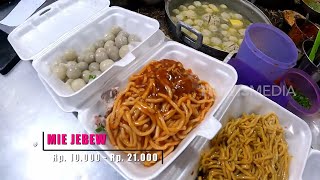 Ramdhan Raka Nyicipin Nikmatnya Mie Jeubew Teh Emil | MAKAN RECEH (26/04/24)