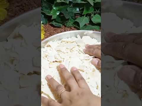 عندك رقاق مكسر وبواقي رقاق ومش عارفه تعملي بيه تعالى اقولك على اسهل واجمل طريقة لحلو مايخطرش ببالك