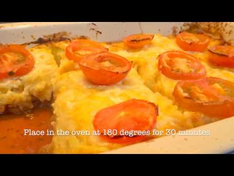 how-to-make-easy-vegetarian-cottage-pie-|-quorn-recipe