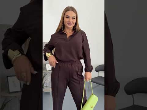 Женские классические брюки прямого кроя, ткань тянется, есть два кармана, талия на резинке, 48-62 Батал., видео 1
