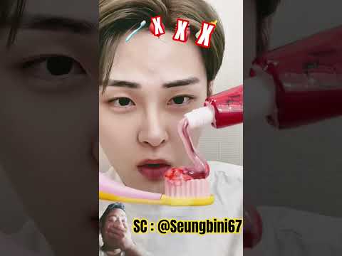 ASMR 順番に食べる絵文字✈️