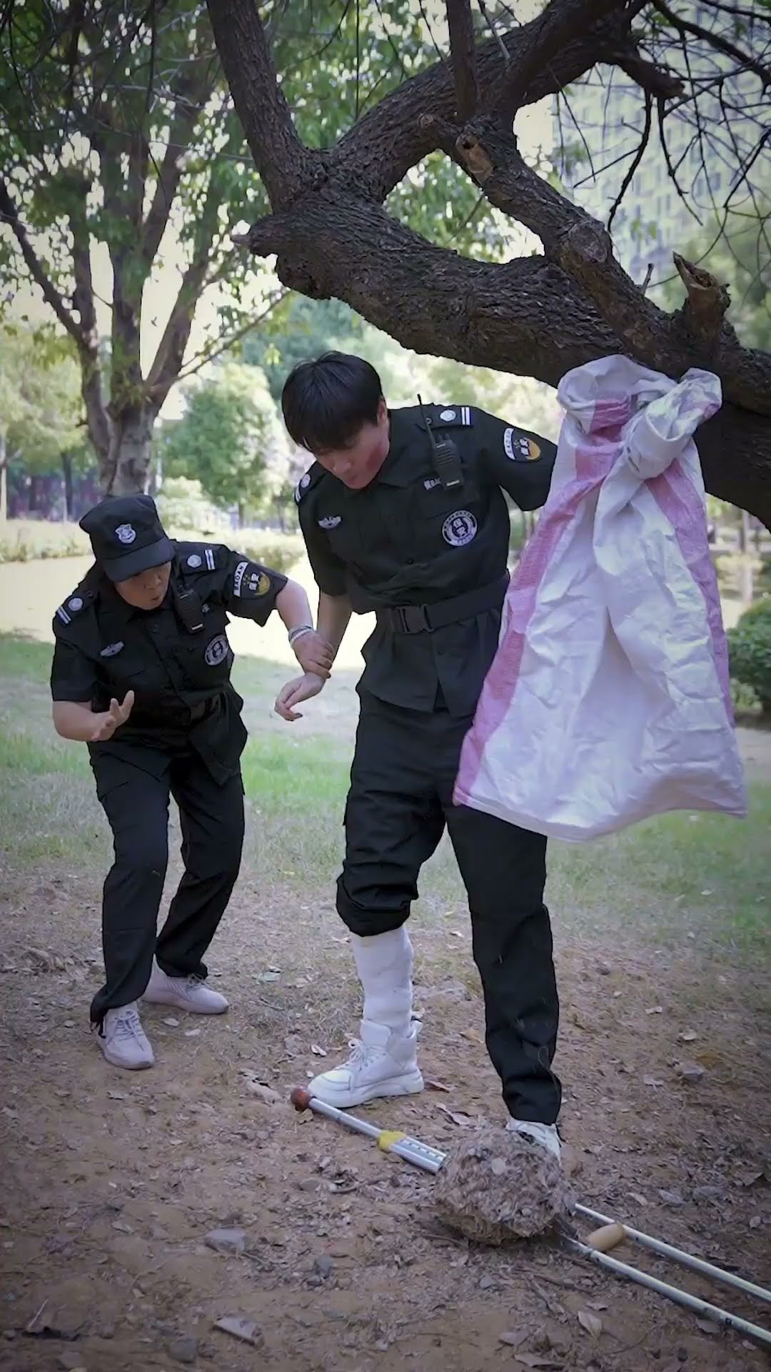The Genius Son’S Journey To Become A Security Guard Is So Bumpy!