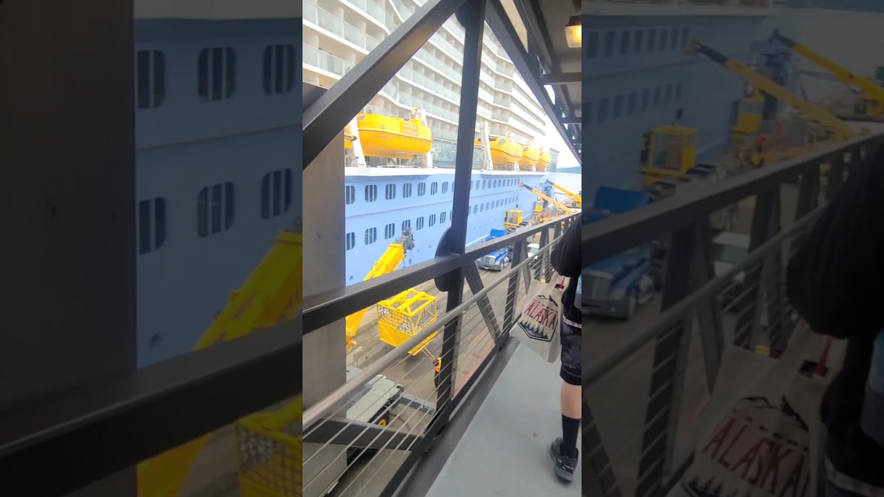 Disembarkation on Anthem of the Seas  #disembarkation #anthemoftheseas