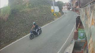 y no aprenden estos pelados con el gravitybike