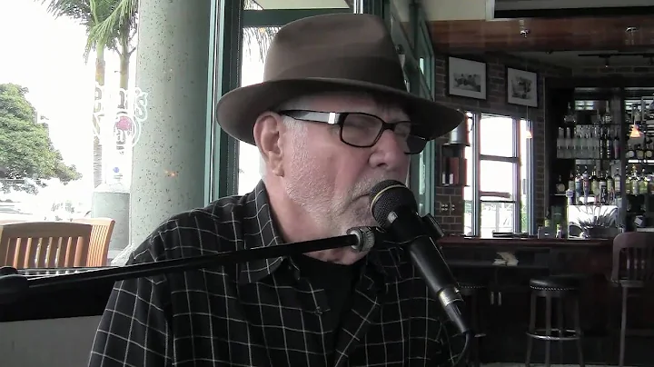 Lee Ferrell performs an impromtu medley at McKenna...
