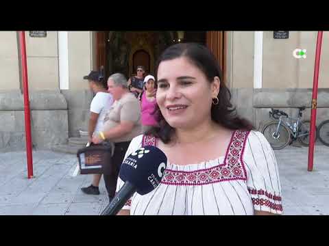 Representación de la Ceremonia Guanche ante la Basílica de Candelaria al atardecer del 14 de agosto