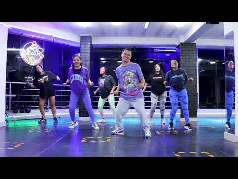 OMEGA EL FUERTE - CHAPA PLA PLA @OmegaElFuerteOfficial  | Zumba® |Coreografía | Ernesto Jara