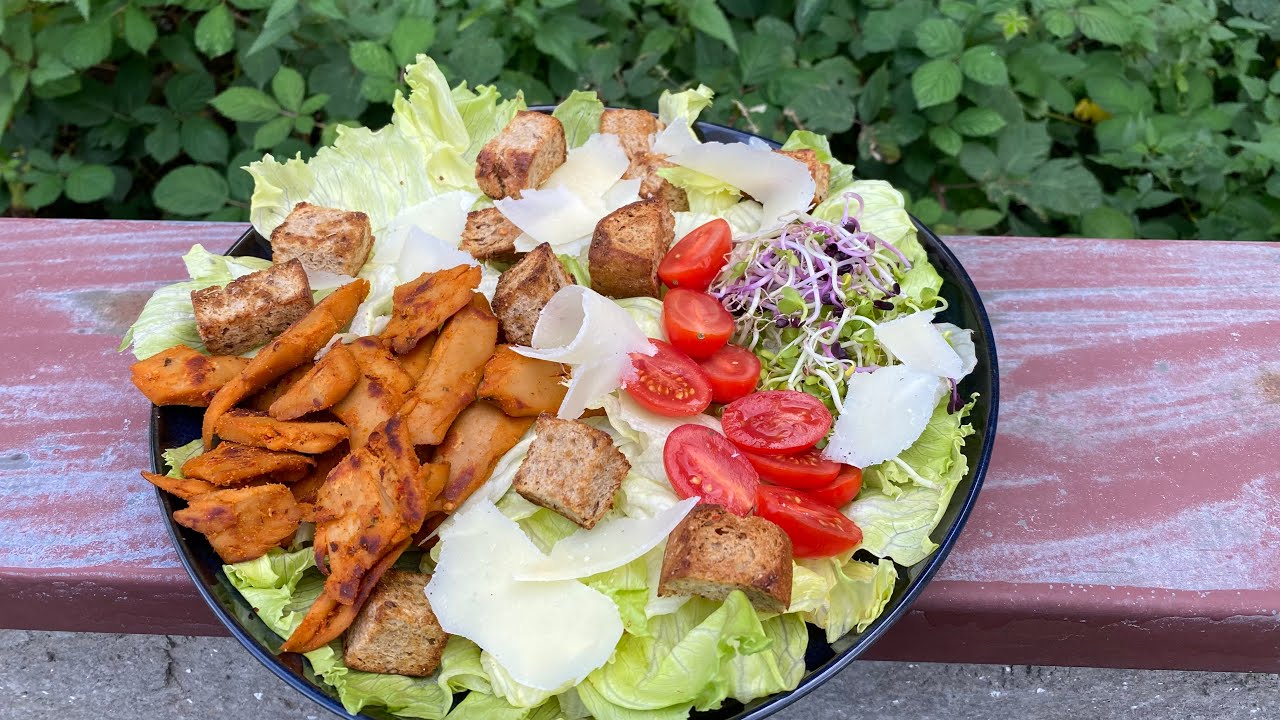 Healthy caesar salad with the best healthy caesar dressing