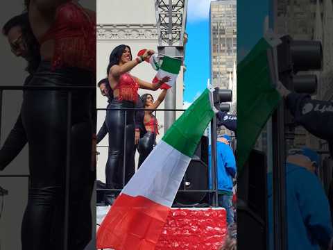 Video Beauty at Columbus day parade NYC 10/12/26