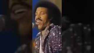 Commodores - Easy Resimi