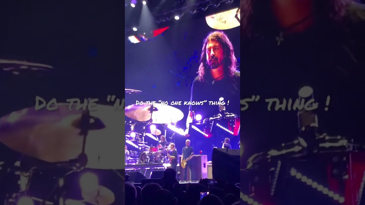 DAVE GROHL drums NO ONE KNOWS w/ Taylor Hawkins 🤘🥁