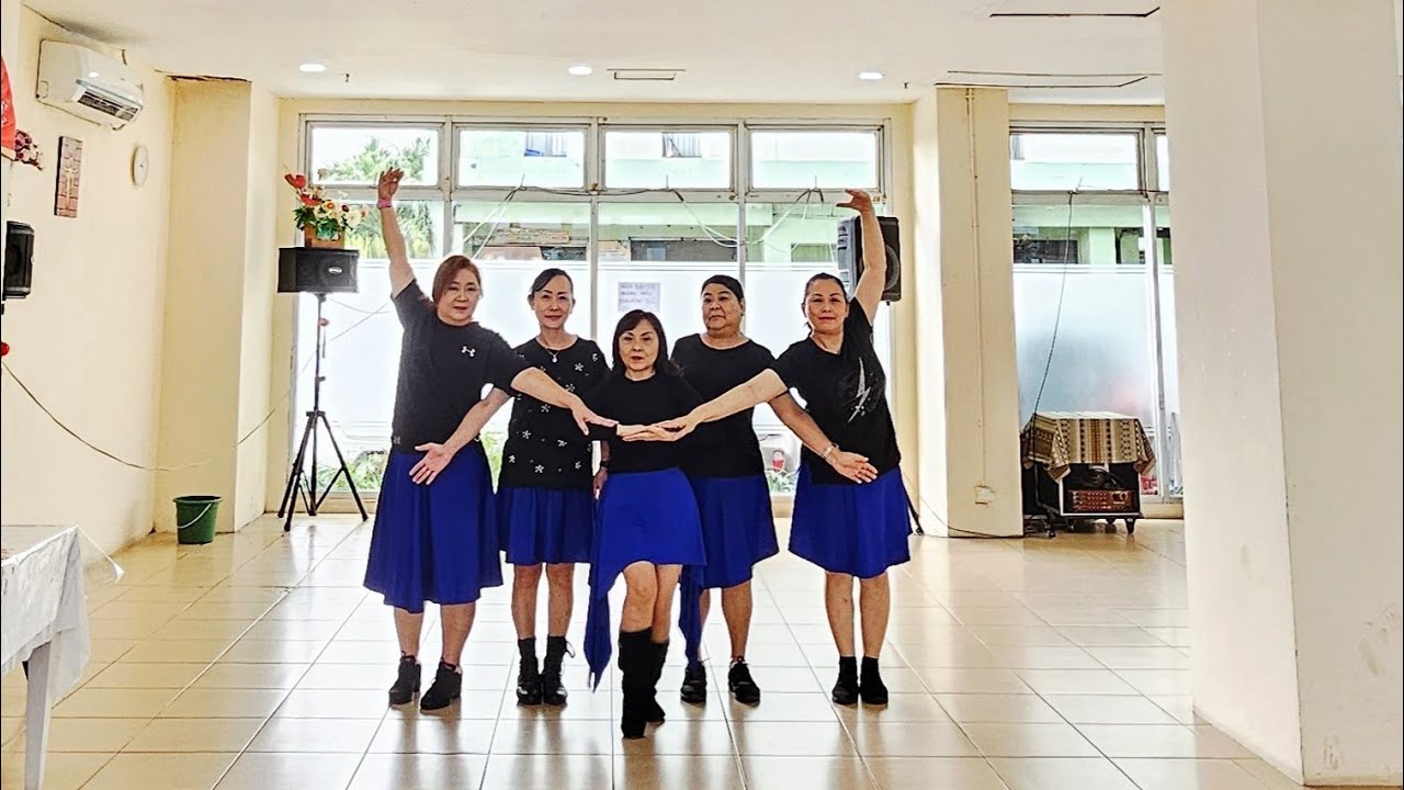 Desmon & Molly Jones Line Dance// Choreographer: MeiKo (INA) - January 2026 